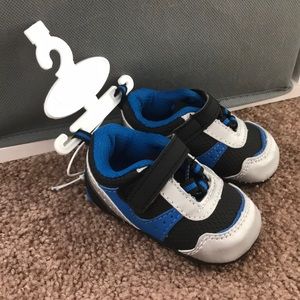 Baby shoes